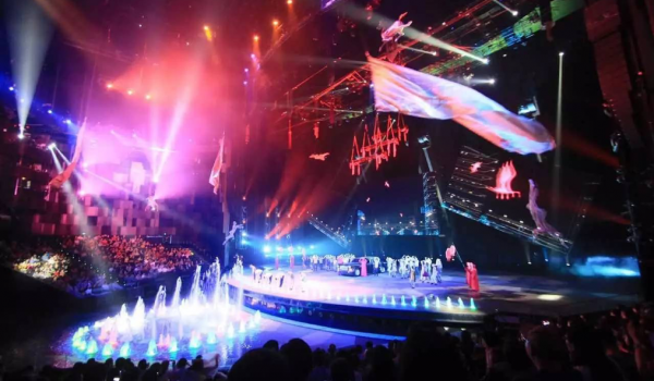 Art and/or Business: Behind-the-scene Stories